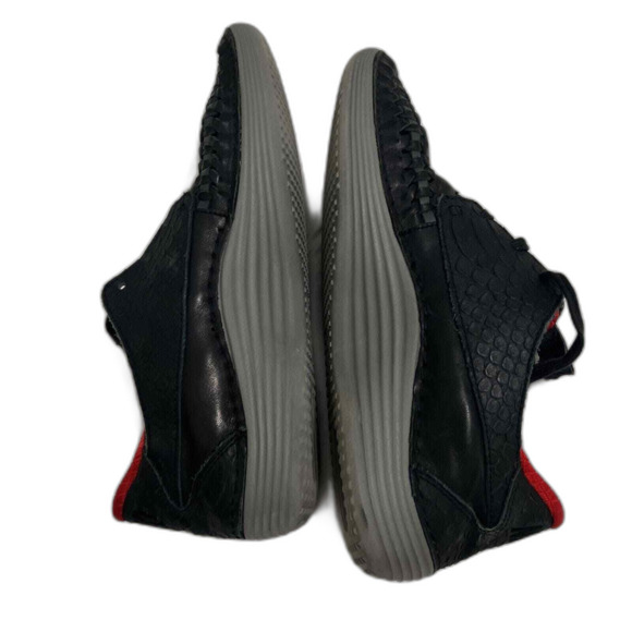 Men's Nike Solarsoft Woven Premium Moccasin Yeezy Size 11 586584-006 Black Snake - Picture 6 of 7